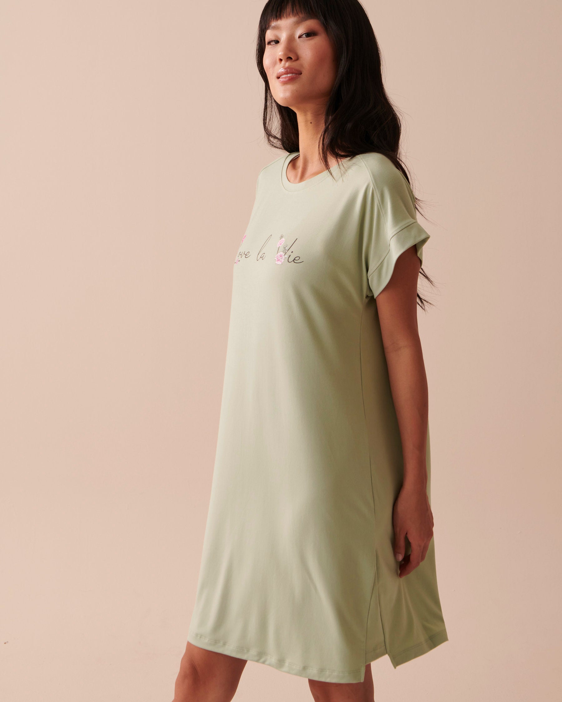 Peachy D Love Short Sleeve Sleepshirt_40500329_30035_01