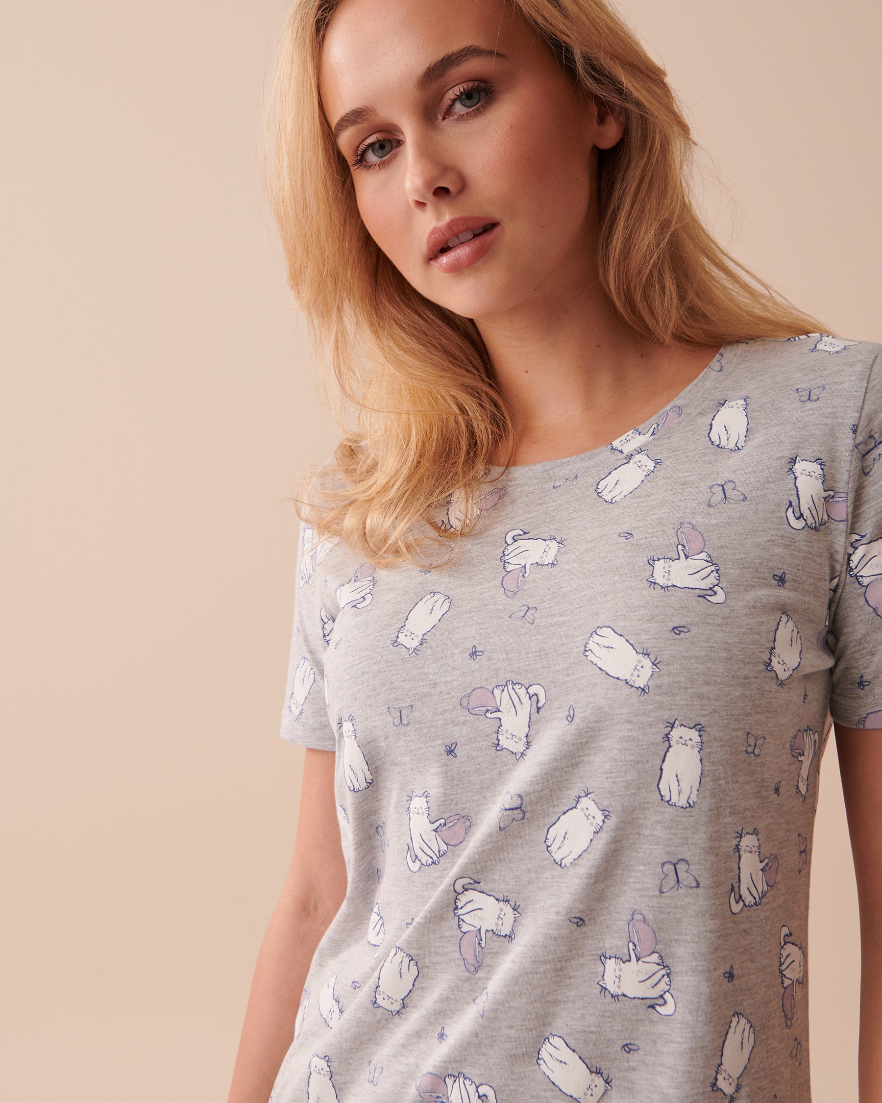 Promo Cotton Sleepshirt_40500333_P00325_03
