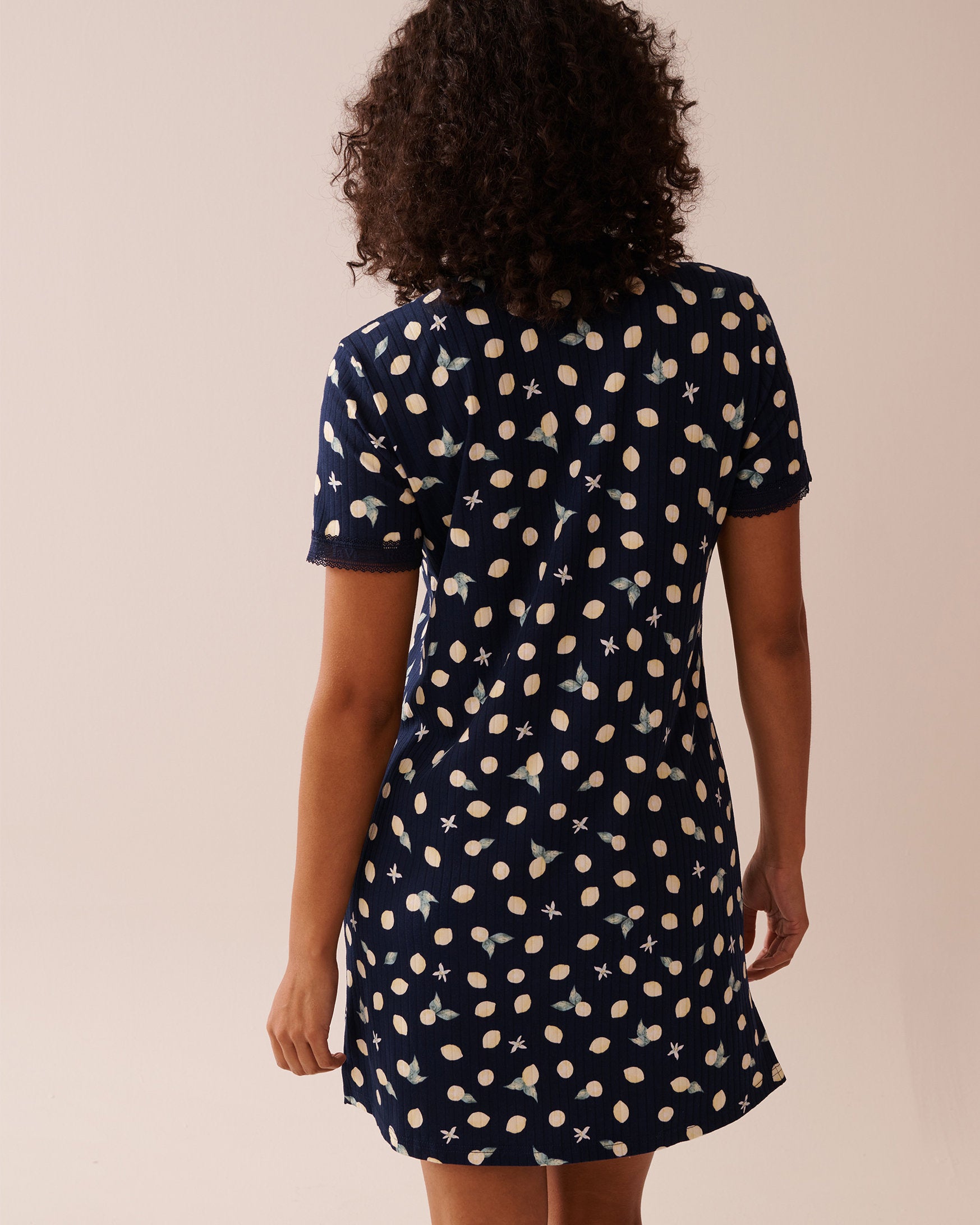 La Vie en Rose_Lemon Print Lace Trim Ribbed Jersey Sleepshirt_40500417_P40422_02