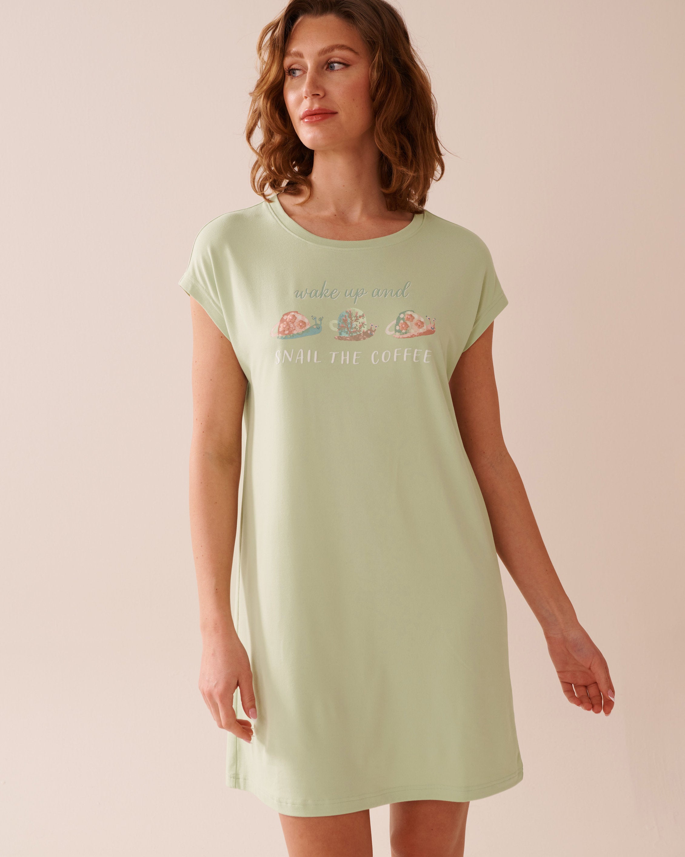 La Vie en Rose_Snail Print Super Soft Sleepshirt_40500432_30067_01
