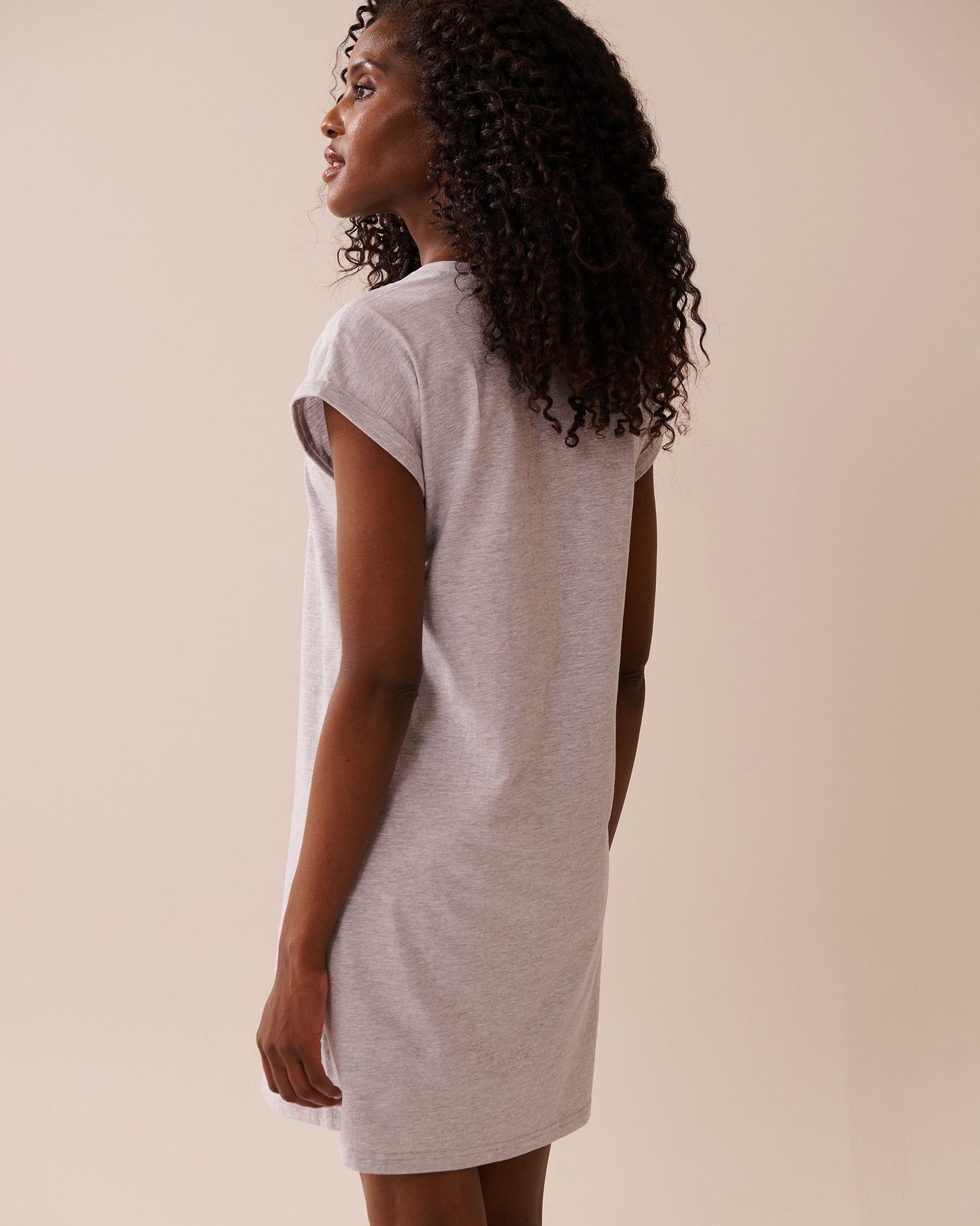 La Vie en Rose_Comfy Grey Mix_Bow Print Cotton Short Sleeve Sleepshirt_40500442_00007_02