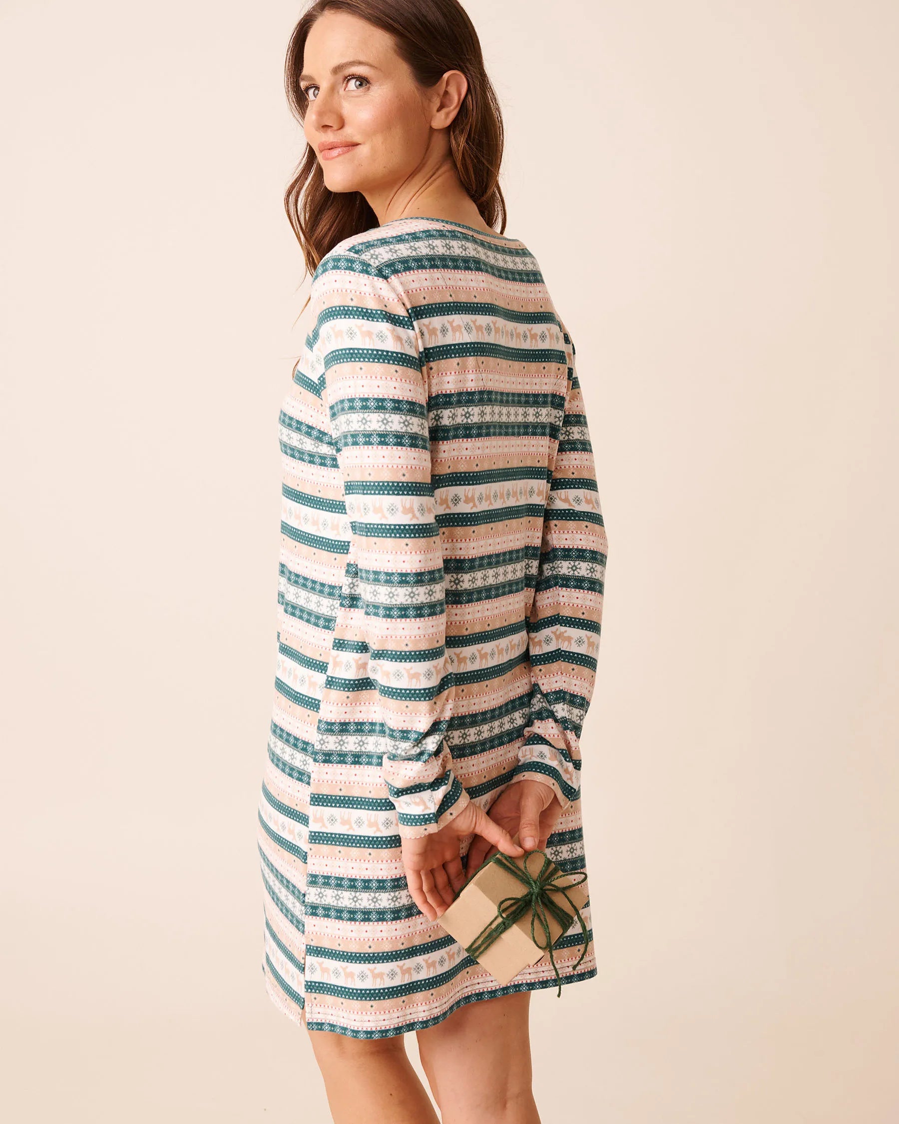 La Vie en Rose_Botanical Garden Deer Stripe_Deer Print Recycled Fibers Long Sleeve Sleepshirt_40500456_P30133_03