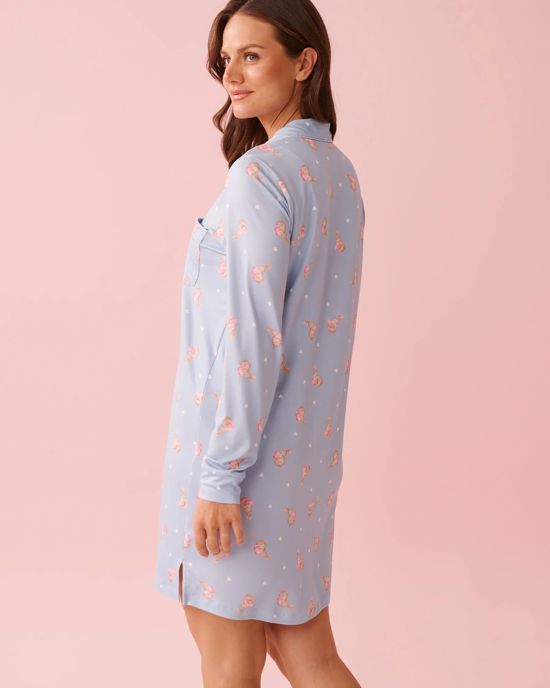La Vie en Rose Windsurfer Rabbit Women Bunny Print Super Soft Button-down Sleepshirt SKU: 40500473_P40532 Image 02