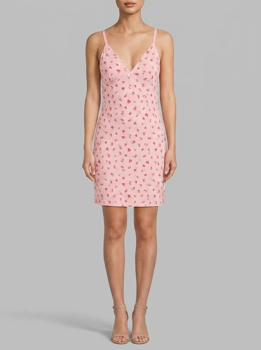 La Vie en Rose_Tickled Pink Strawberry_Strawberry Print Super Soft Nightie_40500477_P60440_00
