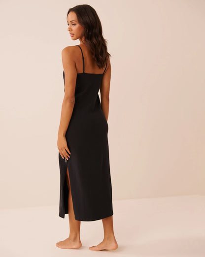 La Vie en Rose Black Beauty Women Cotton Long Nightie with Shelf Bra SKU: 40500486_00001 Image 02