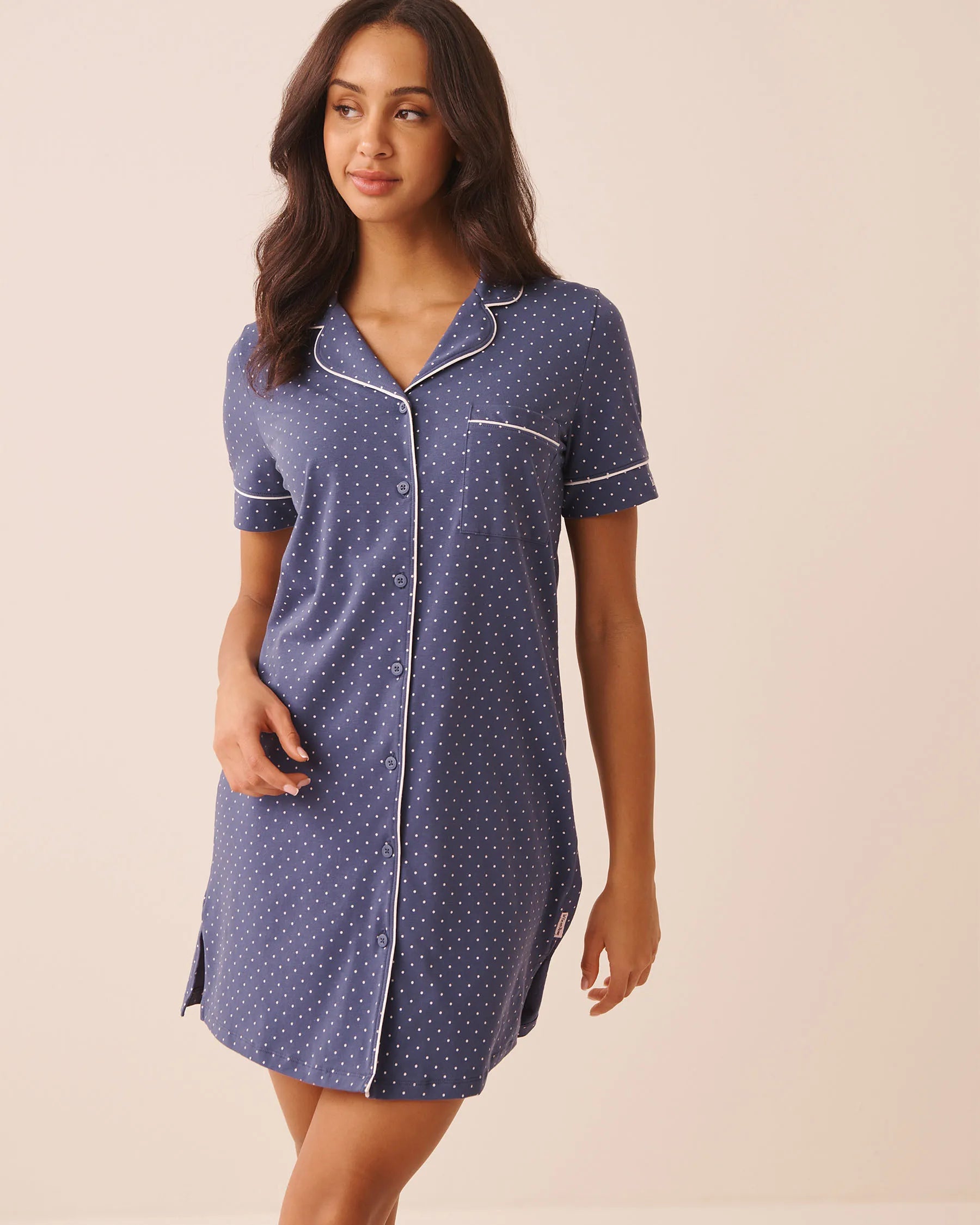 La Vie en Rose Crown Blue Dot Women Cotton Button-Down Sleepshirt SKU: 40500490_P40574 Image 01