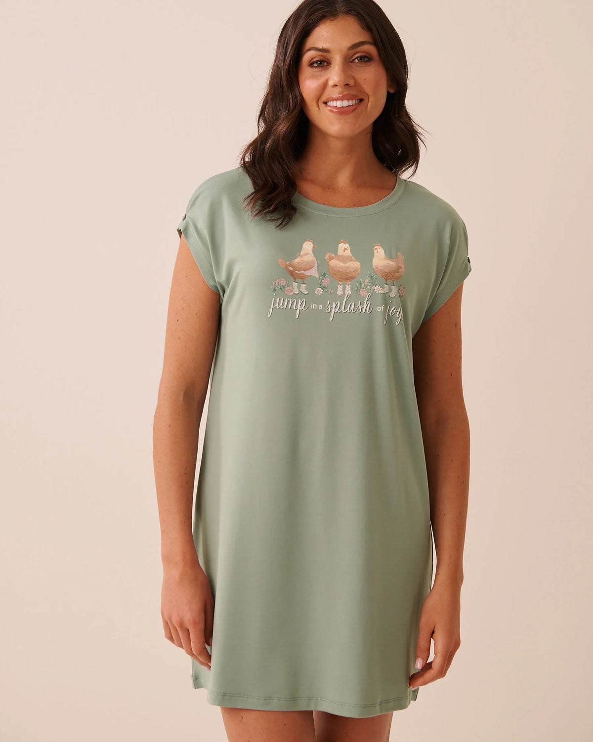 La Vie en Rose Green Milieu Women Chicken Print Super Soft Short Sleeve Sleepshirt SKU: 40500505_30141 Image 01