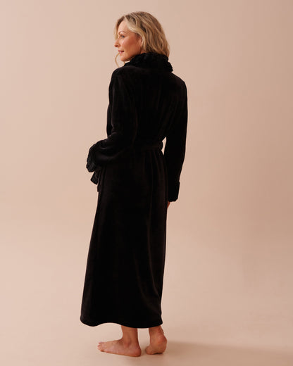 Long Faux Fur and Soft Plush Robe_40600197_00001_02