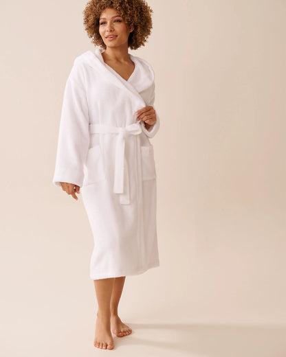 La Vie en Rose_Brilliant White_Terry Spa Hooded Robe_40600212_10000_01