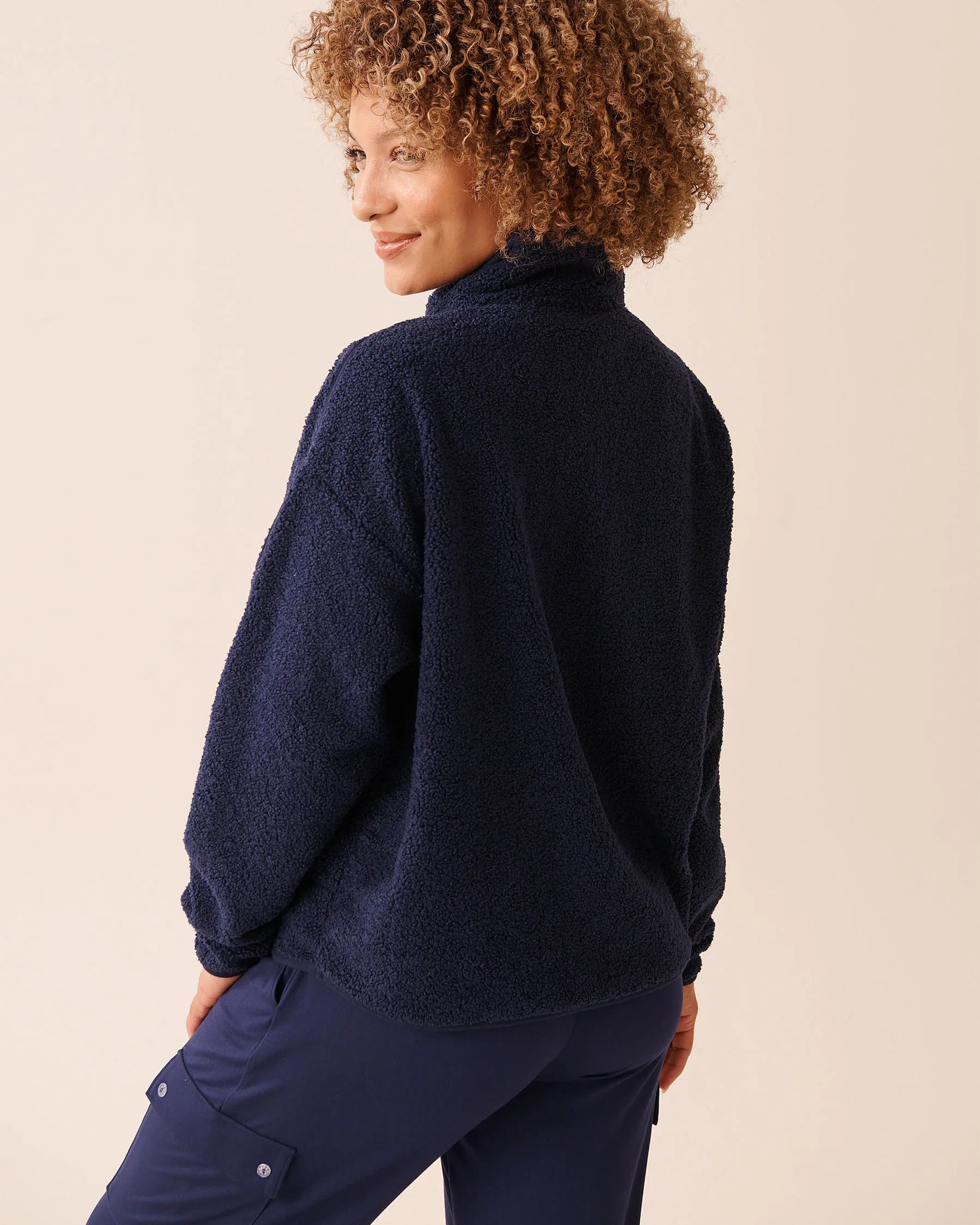 La Vie en Rose_Evening Blue_Teddy Fleece Half-Zip Sweatshirt_40600214_40009_03