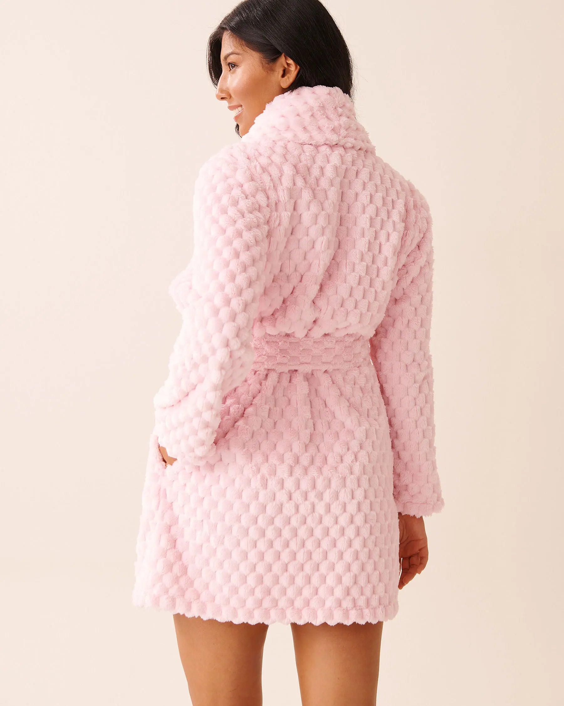 La Vie en Rose_Cherry Blossom_Soft Plush Quilted Effect Robe_40600219_60074_04