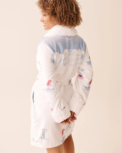 La Vie en Rose_Snow White Ski Placement_Skiing Bear Print Soft Plush Hooded Robe_40600220_P10549_02