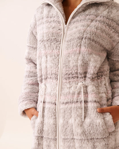 La Vie en Rose_Grey &amp; Pink Nordic_Zip-up Funnel Neck Sherpa Robe_40600221_P00471_03