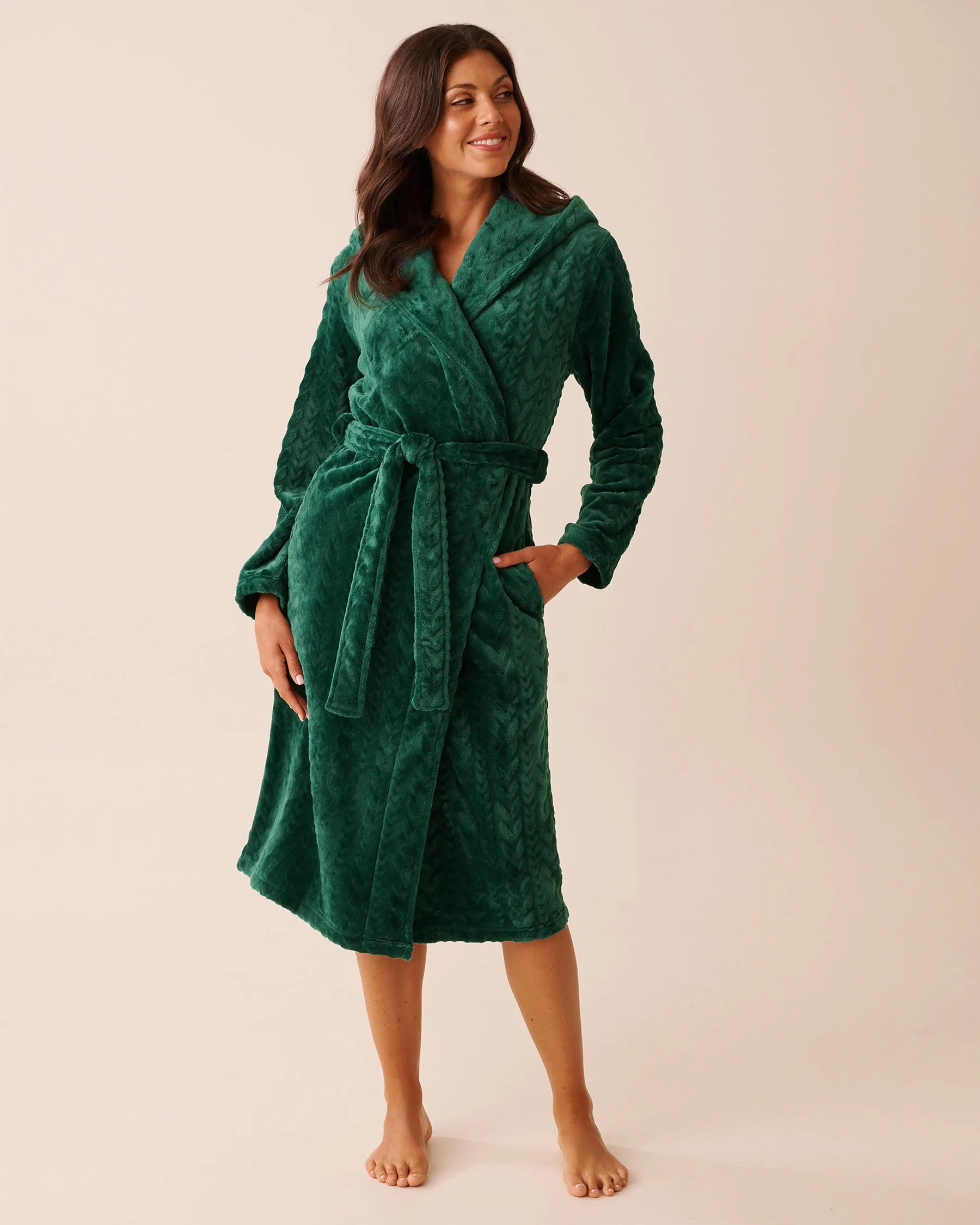 La Vie en Rose_Botanical Garden Cable_Recycled Fibers Soft Cable Knit Hooded Robe_40600223_P30130_01