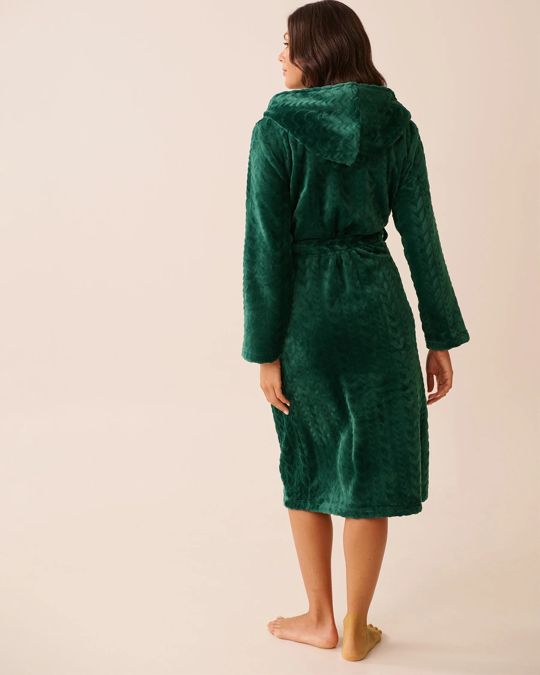 La Vie en Rose_Botanical Garden Cable_Recycled Fibers Soft Cable Knit Hooded Robe_40600223_P30130_03