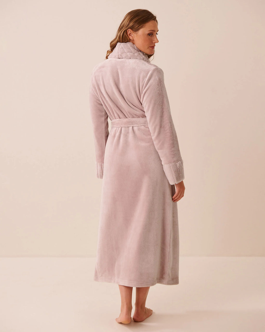 La Vie en Rose Violet Ice Women Long Faux Fur And Soft Plush Robe SKU: 40600234_50067 Image 02
