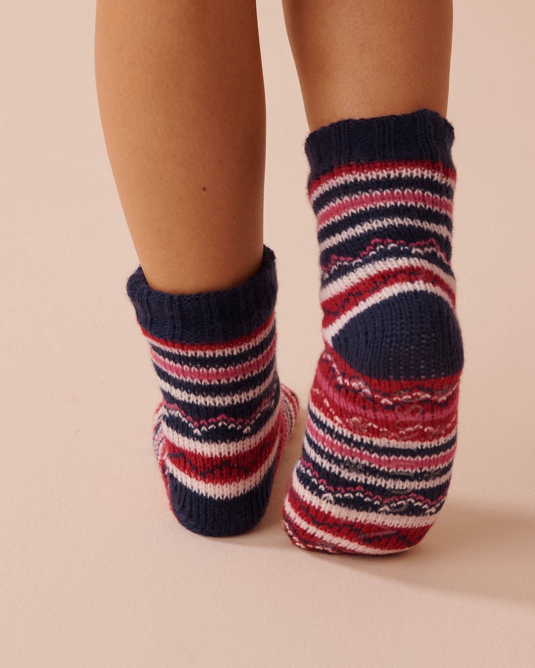 Striped Knit and Sherpa Socks_40700353_p60305_02