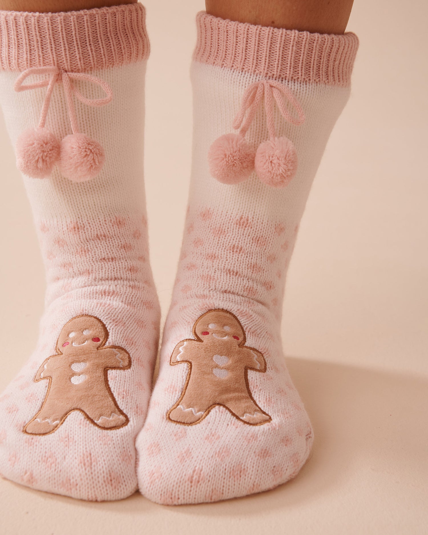 Long Knit and Sherpa Gingerbread Socks_40700358_P60306_03