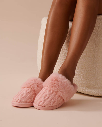 Cable Knit and Faux Fur Slippers_40700364_60042_01