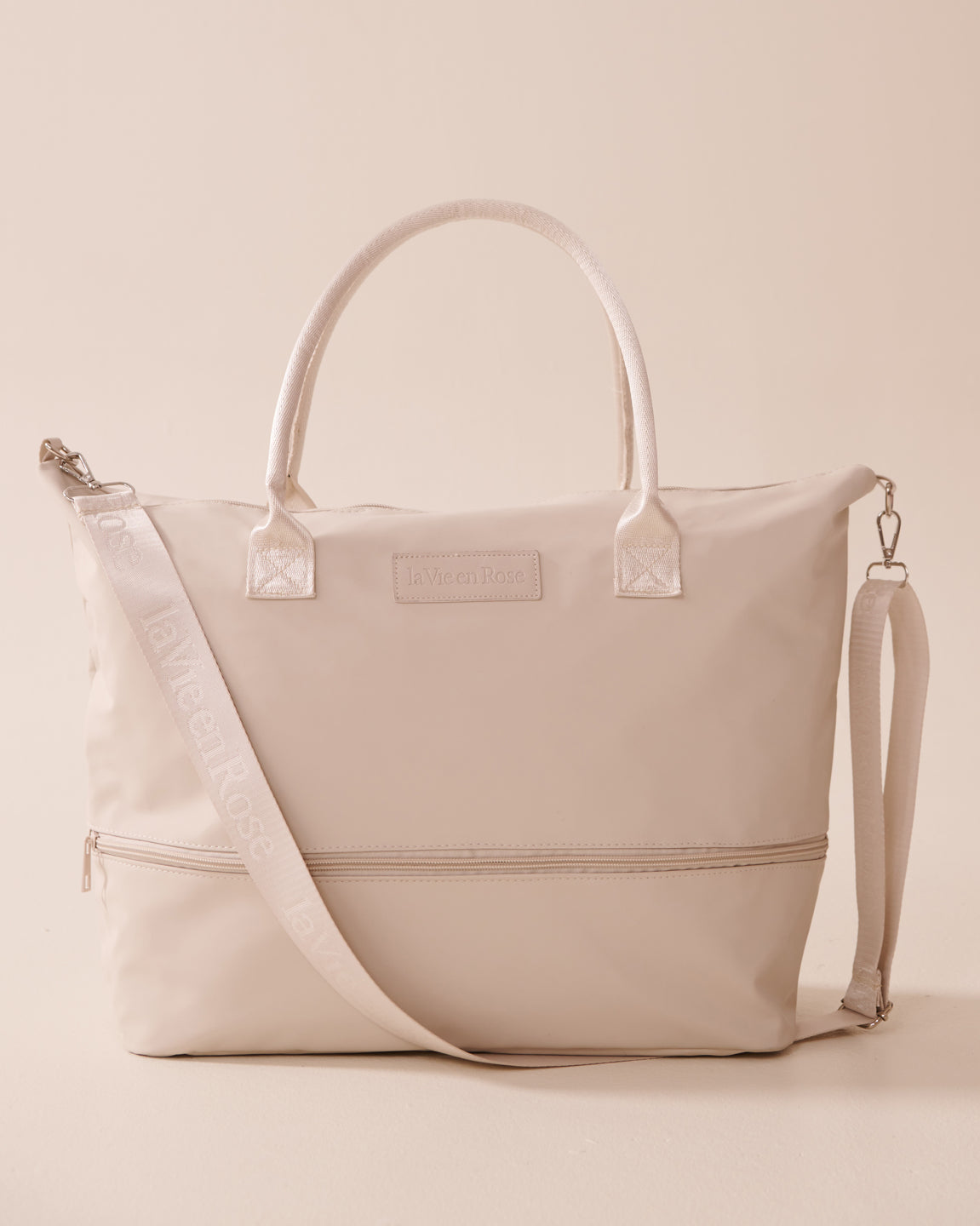 La Vie en Rose_Pumice Stone_Weekender Bag_40700395_00041_06
