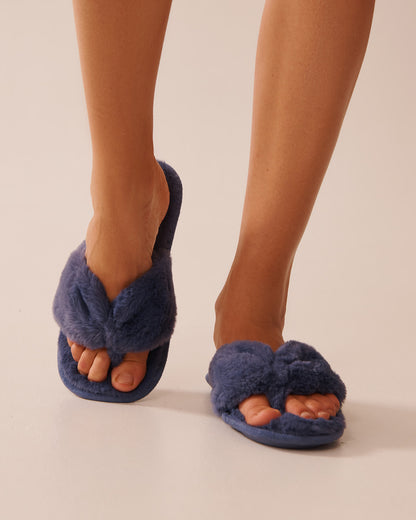 La Vie en Rose_Faux Fur Flip-flop Slippers_40700397_40038_01