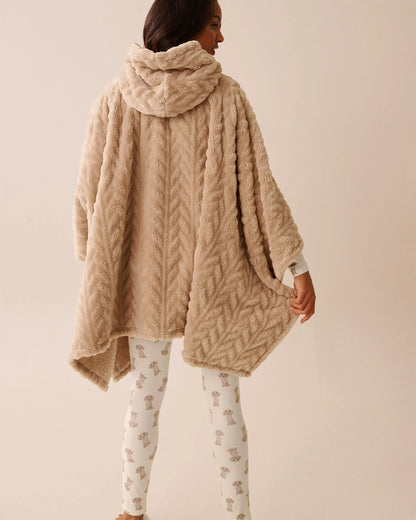 La Vie en Rose_Goat Cable_Cable Effect Soft Plush Hooded Cape_40700414_P20074_02