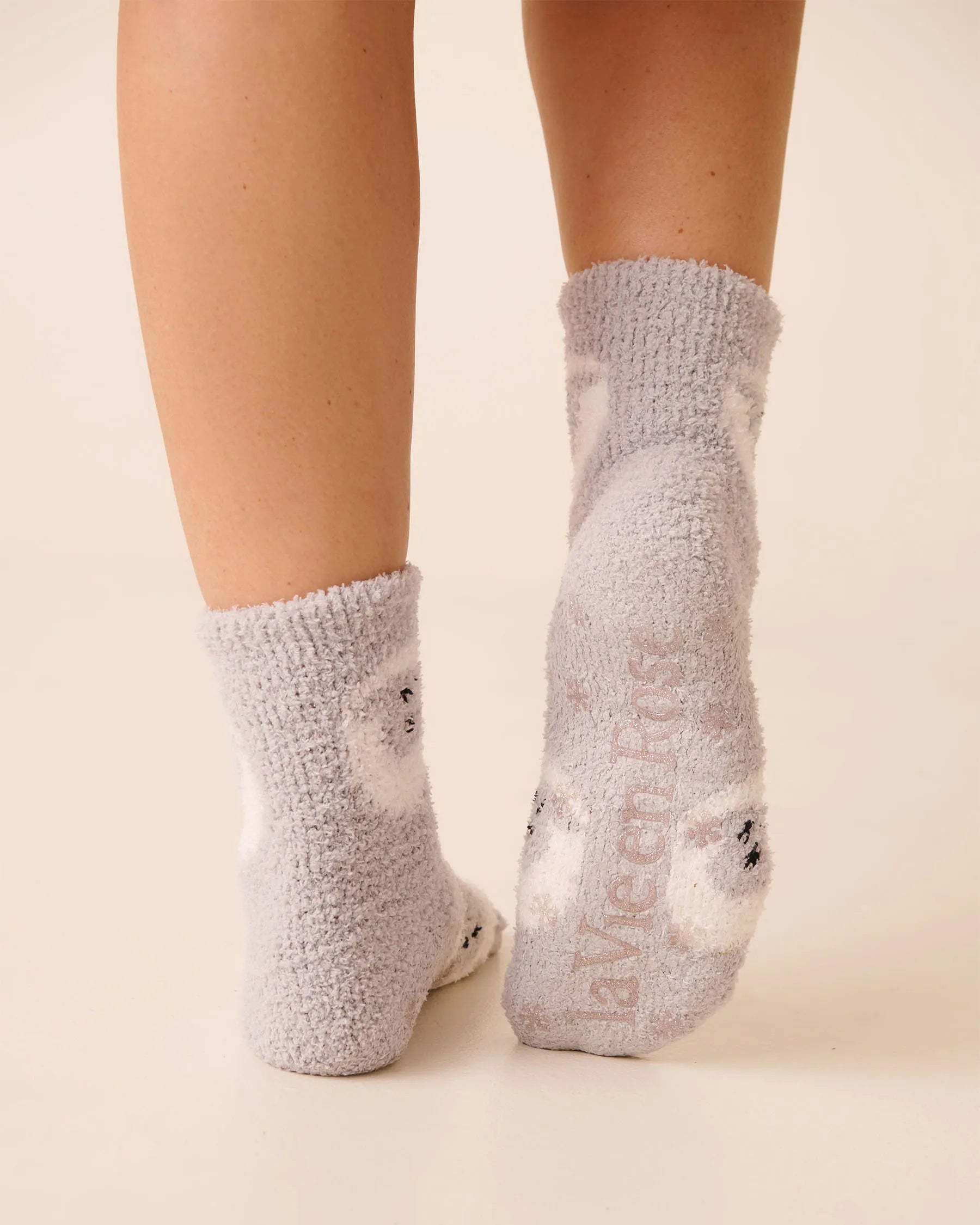 La Vie en Rose_Quiet Grey Up &amp; Down Sheep_Plush Deer Socks_40700425_P00481_02