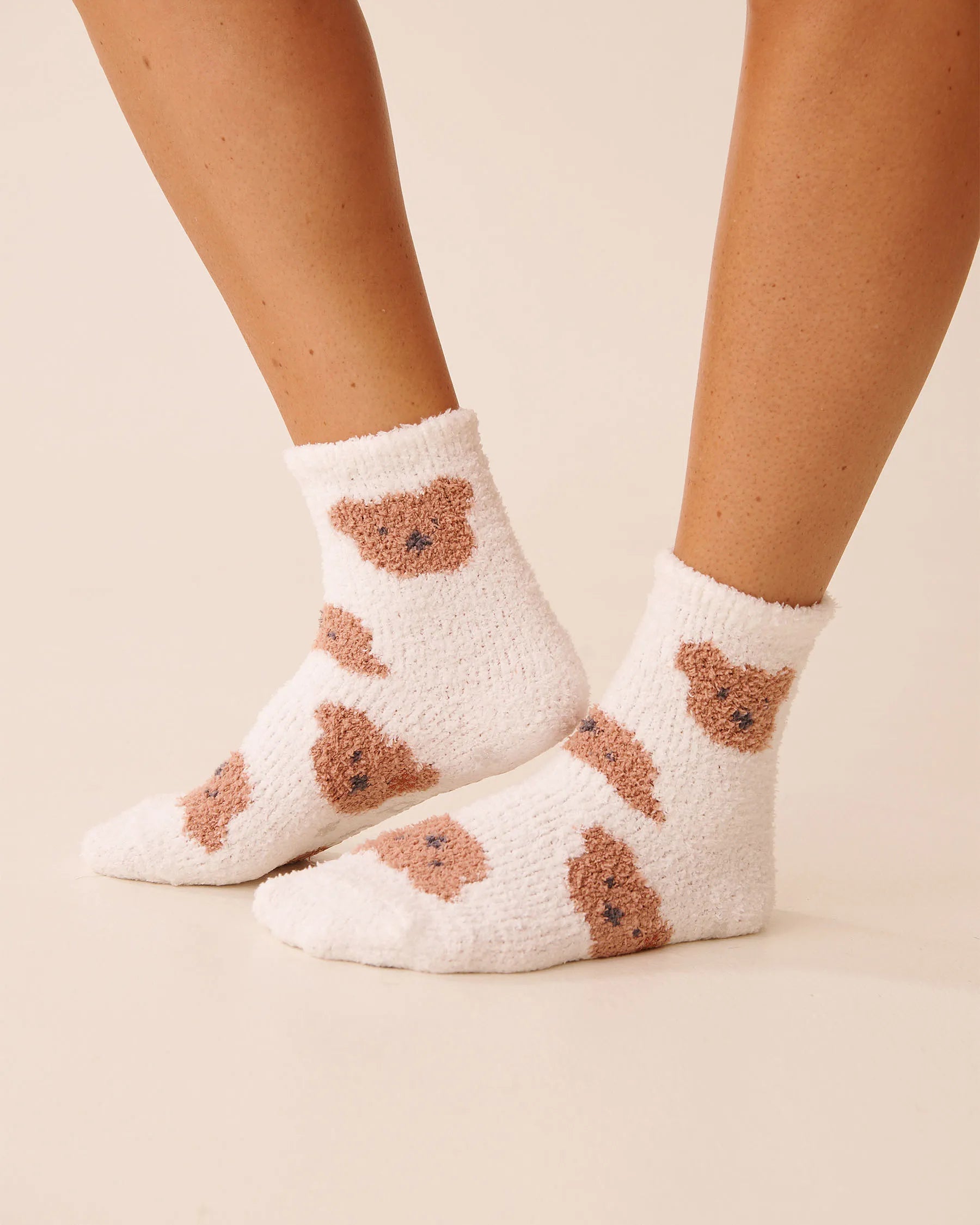 La Vie en Rose_Snow White Teddy With Hat_Plush Fair Isle Socks_40700425_P10565_01