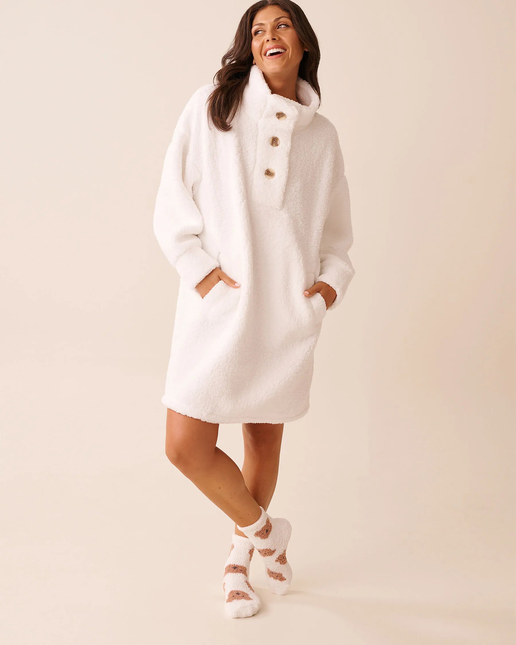 La Vie en Rose_Snow White Teddy With Hat_Plush Fair Isle Socks_40700425_P10565_03