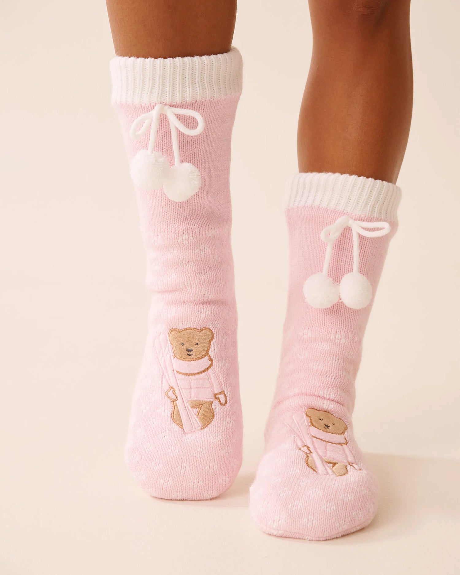 La Vie en Rose_Cherry Blossom Dot_Long Knit and Sherpa Teddy Bear Socks_40700426_P60434_04
