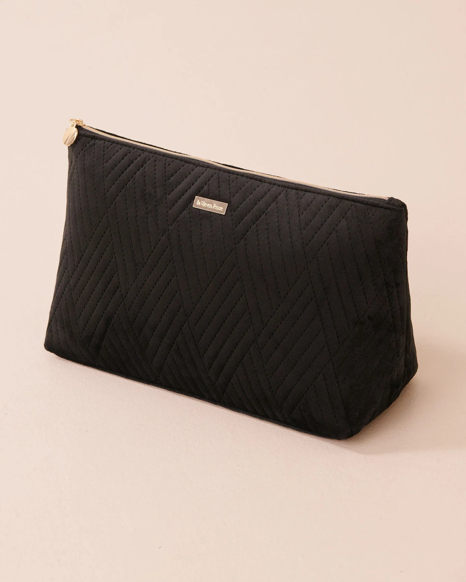 La Vie en Rose_Black Beauty_2-In-1 Velvet Cosmetic Bag, Accessories_40700428_00001_01