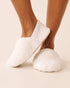La Vie en Rose_Snow White_Ribbed Back Soft Plush Slipper Socks_40700430_10011_01