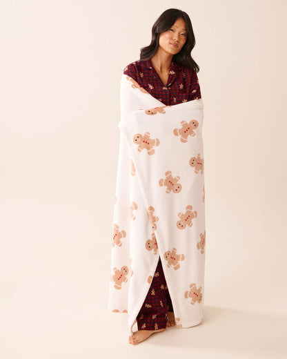 La Vie en Rose_Snow White Gingerbread_Buffalo Plaid Soft Plush Blanket_40700441_P10568_02