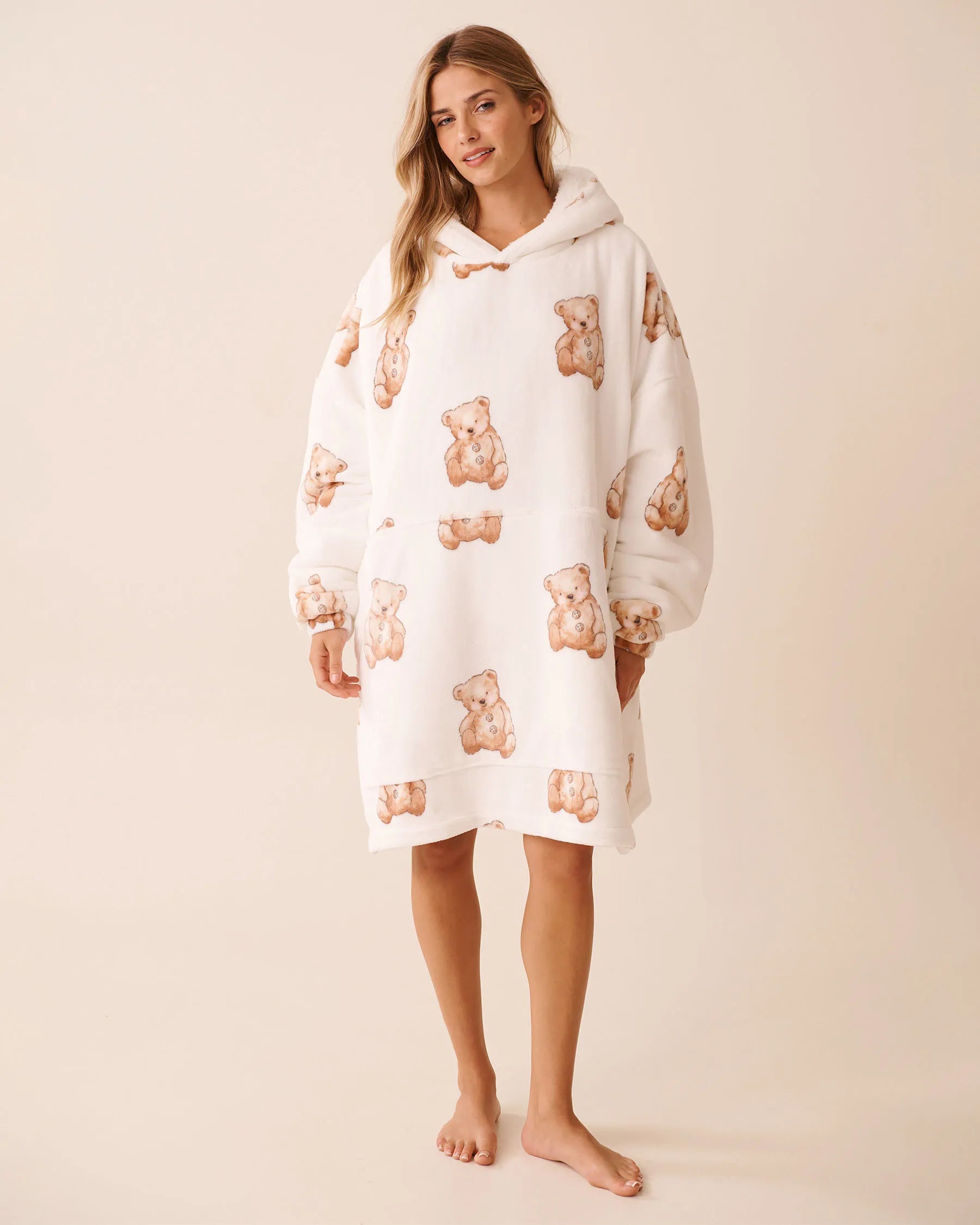 La Vie en Rose_Snow White Teddy W Buttons_Teddy Bear Soft Plush Oversized Hoodie_40700444_P10566_01