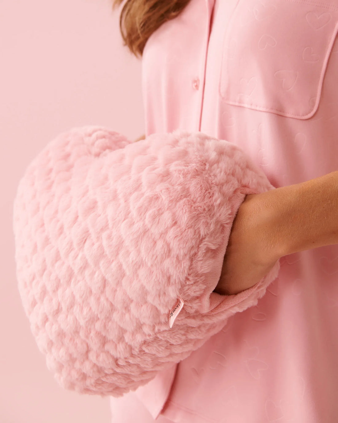 La Vie en Rose_Tickled Pink_Heart Hand Warmer Pillow_40700449_60229_02