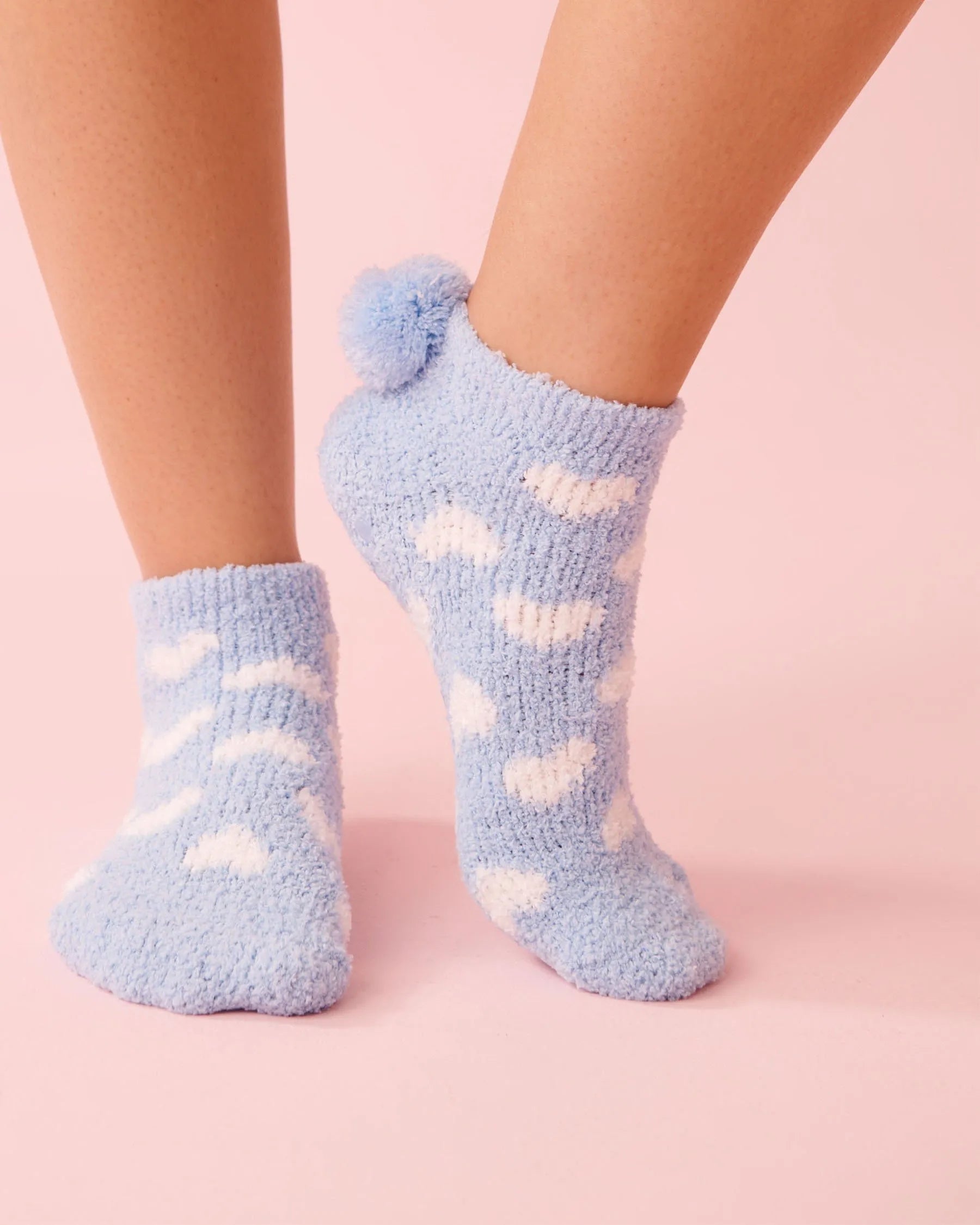 La Vie en Rose Windsurfer Big Hearts Women Heart Print Pompom Soft Plush Socks SKU: 40700456_P40540 Image 01