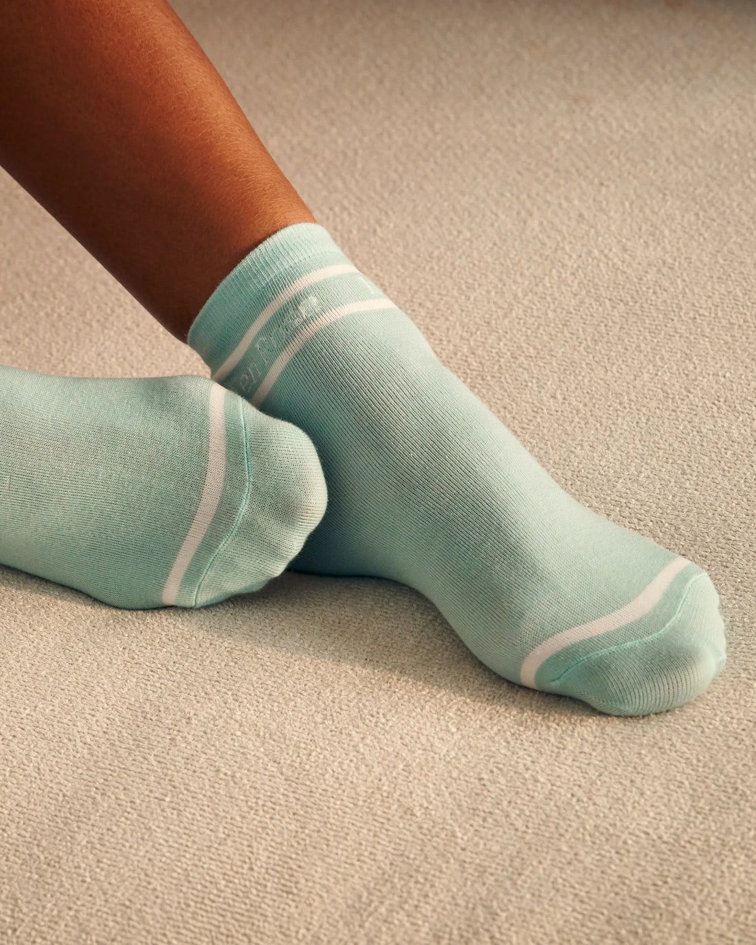 La Vie en Rose Sterling Blue Women Ribbed Socks SKU: 40700483_40153 Image 01