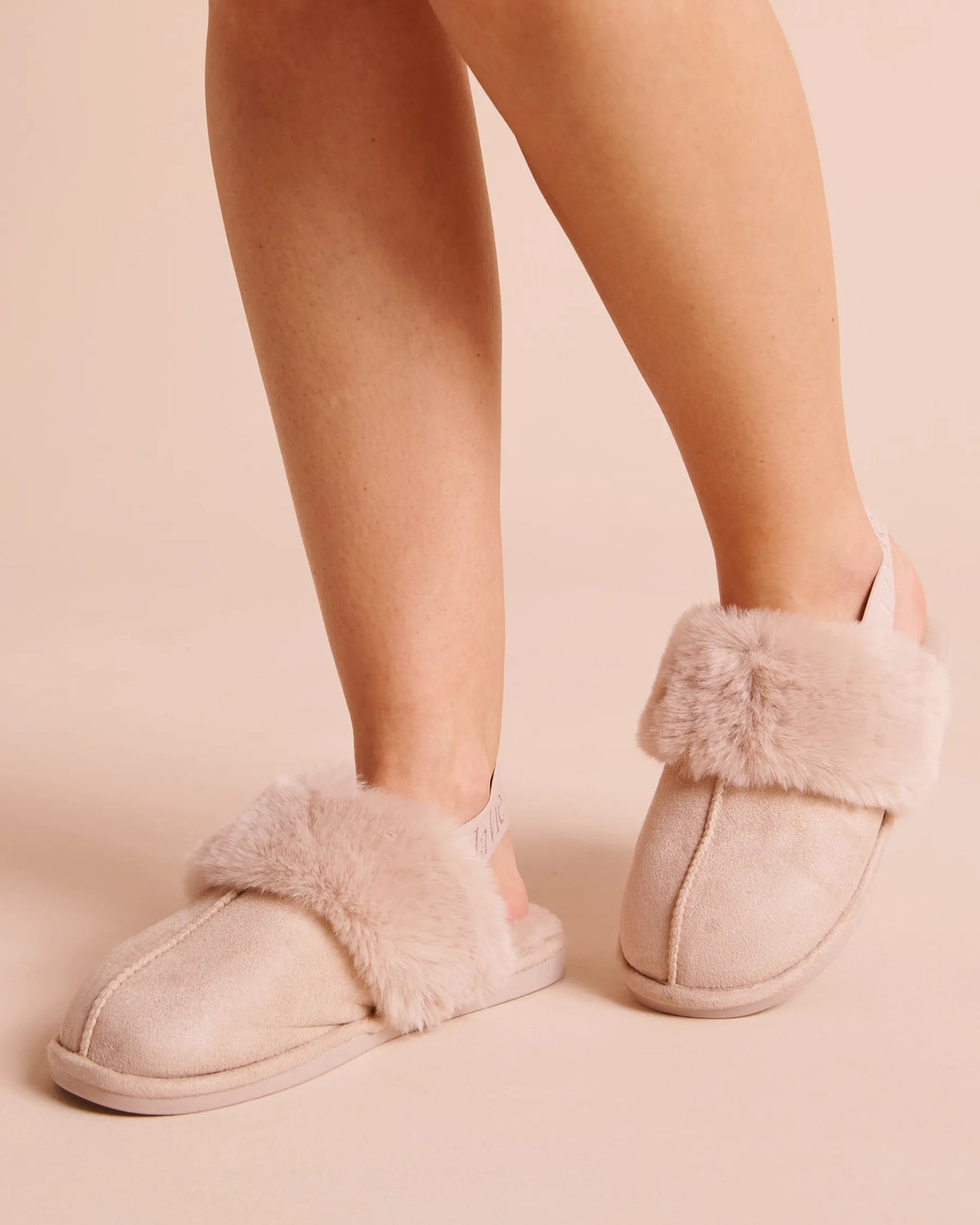 La Vie en Rose Mushroom Women Faux Suede Slippers with Ankle Elastic Band SKU: 40700497_20011 Image 01