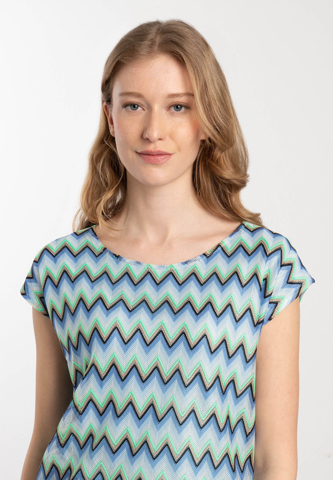 Ajour Shirt With Zigzag Design_41030026_5301_01