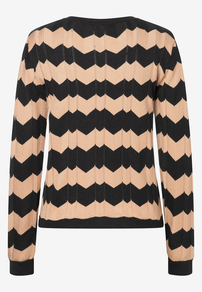 Zig Zag Design Cardigan_41071205_2790_02