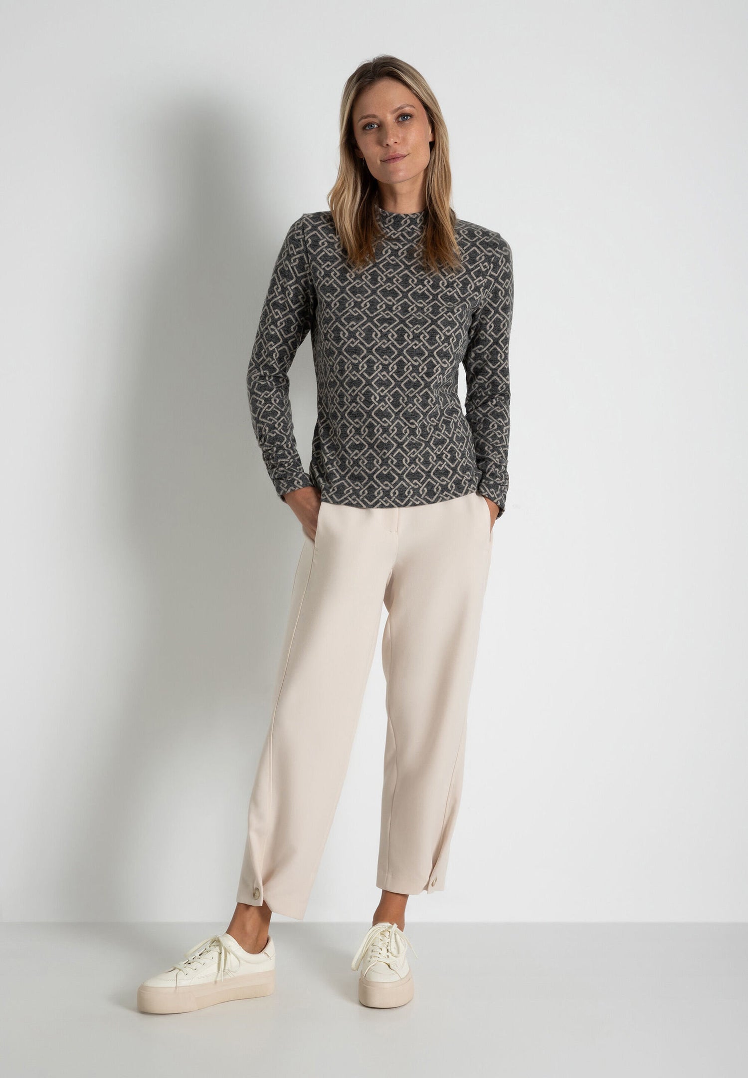 Ecru 7/8 Trousers_41094012_0031_01