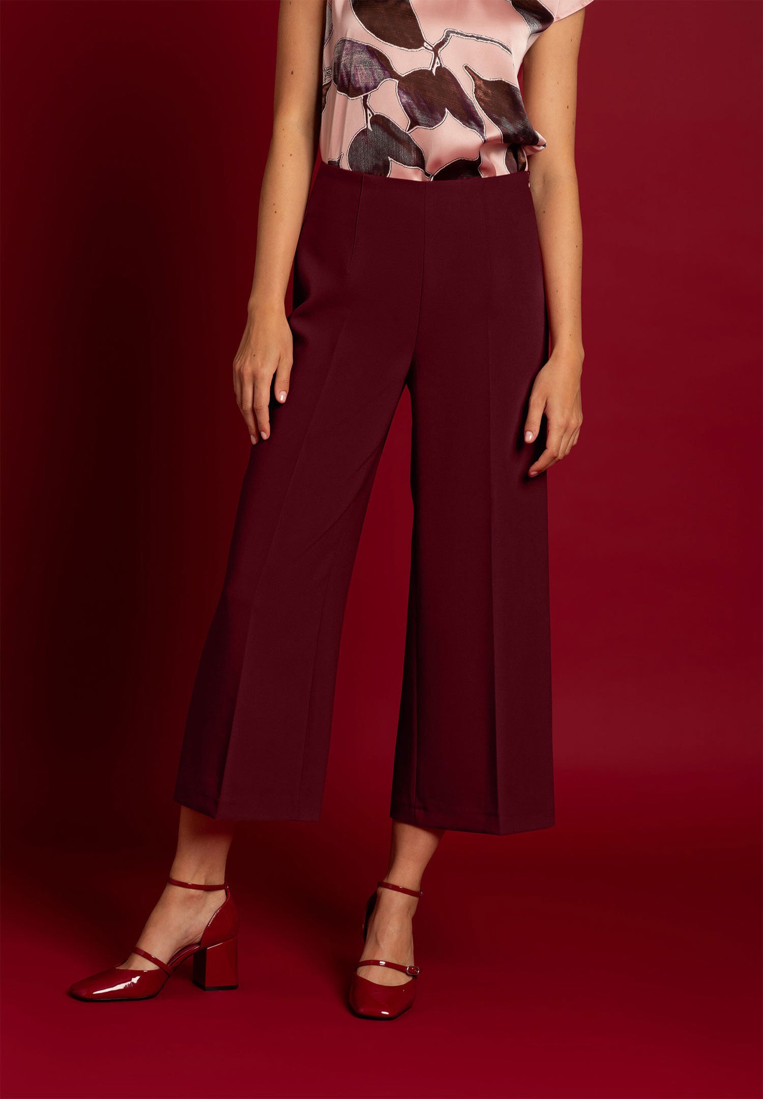 Burgundy Culotte_41094434_0567_02