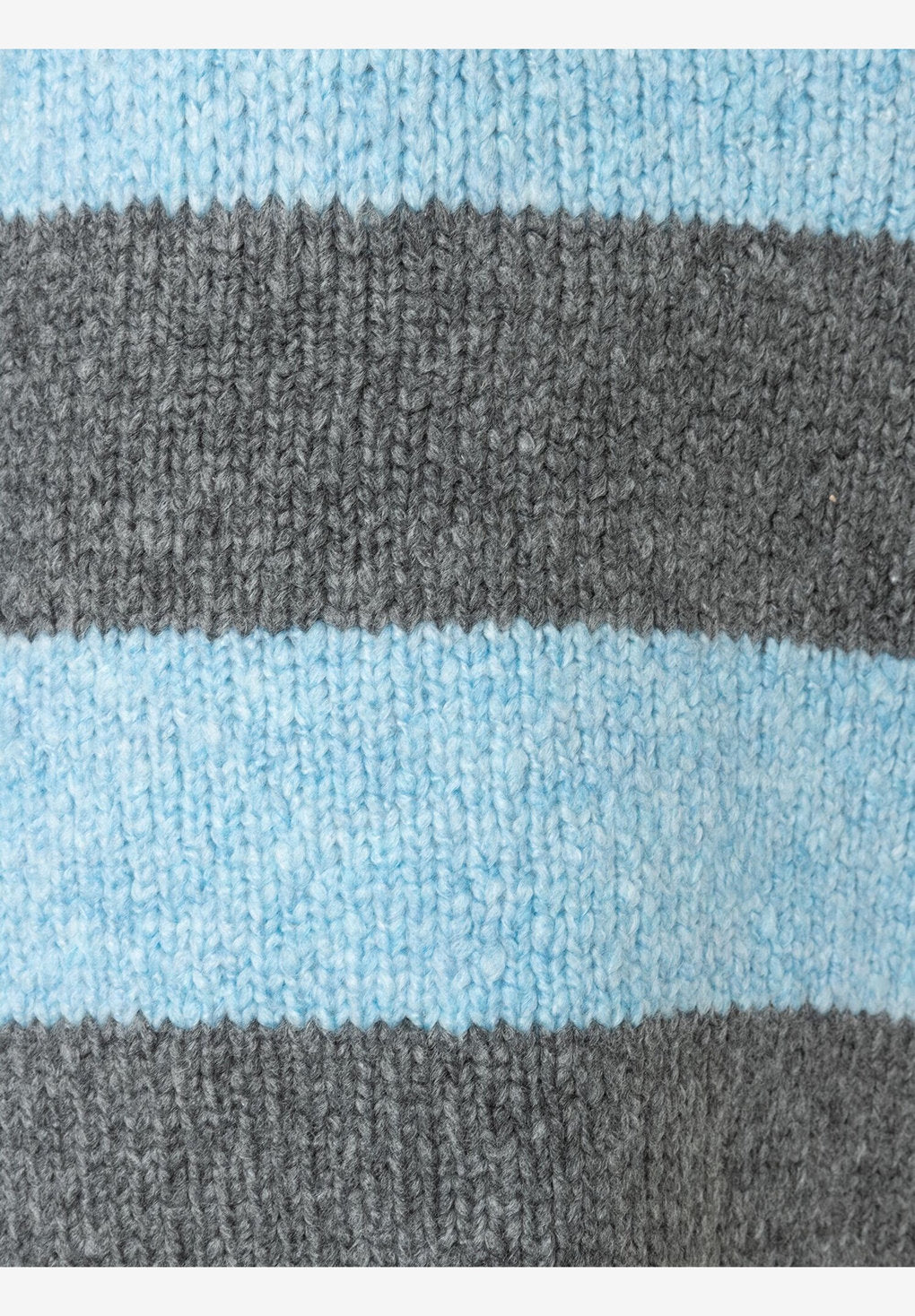 Gray / Light Blue Striped Sweater_41641092_3740_04