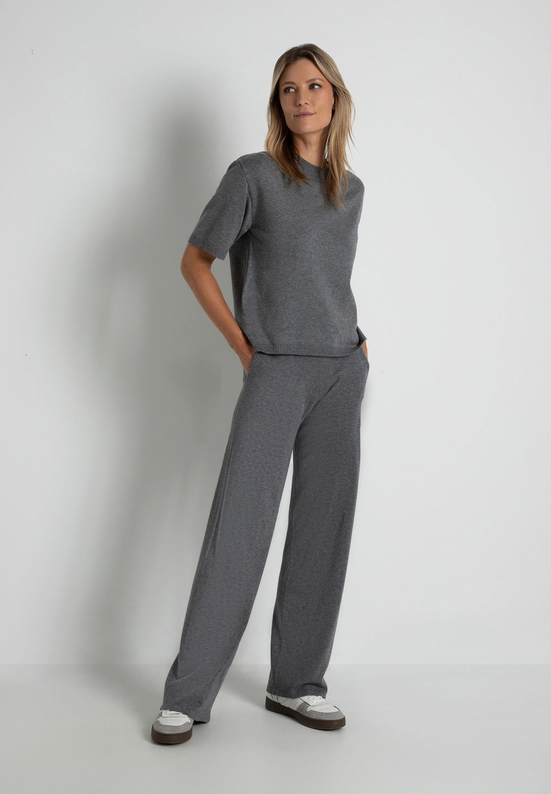 Gray Knitting Trousers_41644780_0740_01