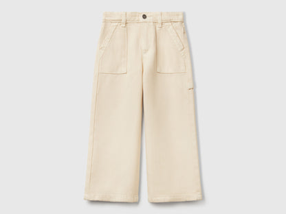 Benetton_Flowy Trousers with Tapered Leg_41AQGE02H_60V_01