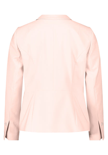 Short Blazer
Long Sleeve