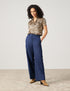 Elegant Cloth Trousers With Pinstripes_420006-31312_8103_01