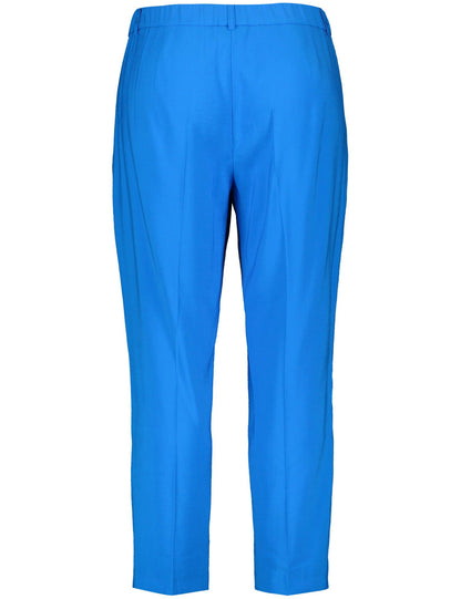 Greta Smart 7/8-Length Trousers_420013-21304_8840_03