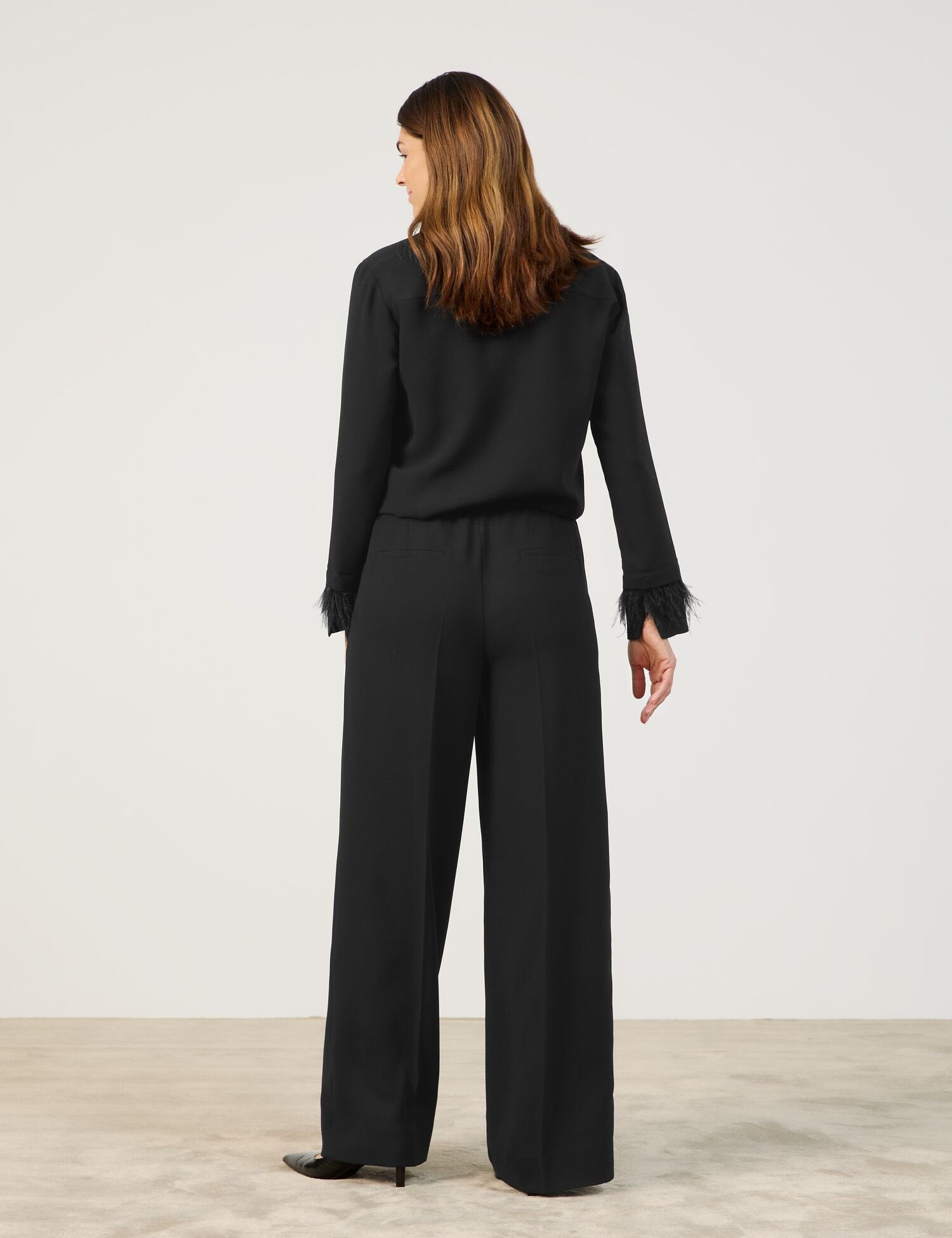 Elegant Hatching Pants with A Wide Leg_420036-31235_11000_06