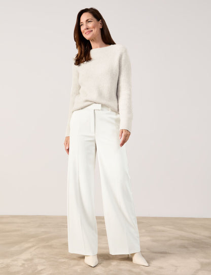 Elegant Trousers with A Wide Leg_420046-31319_90118_01